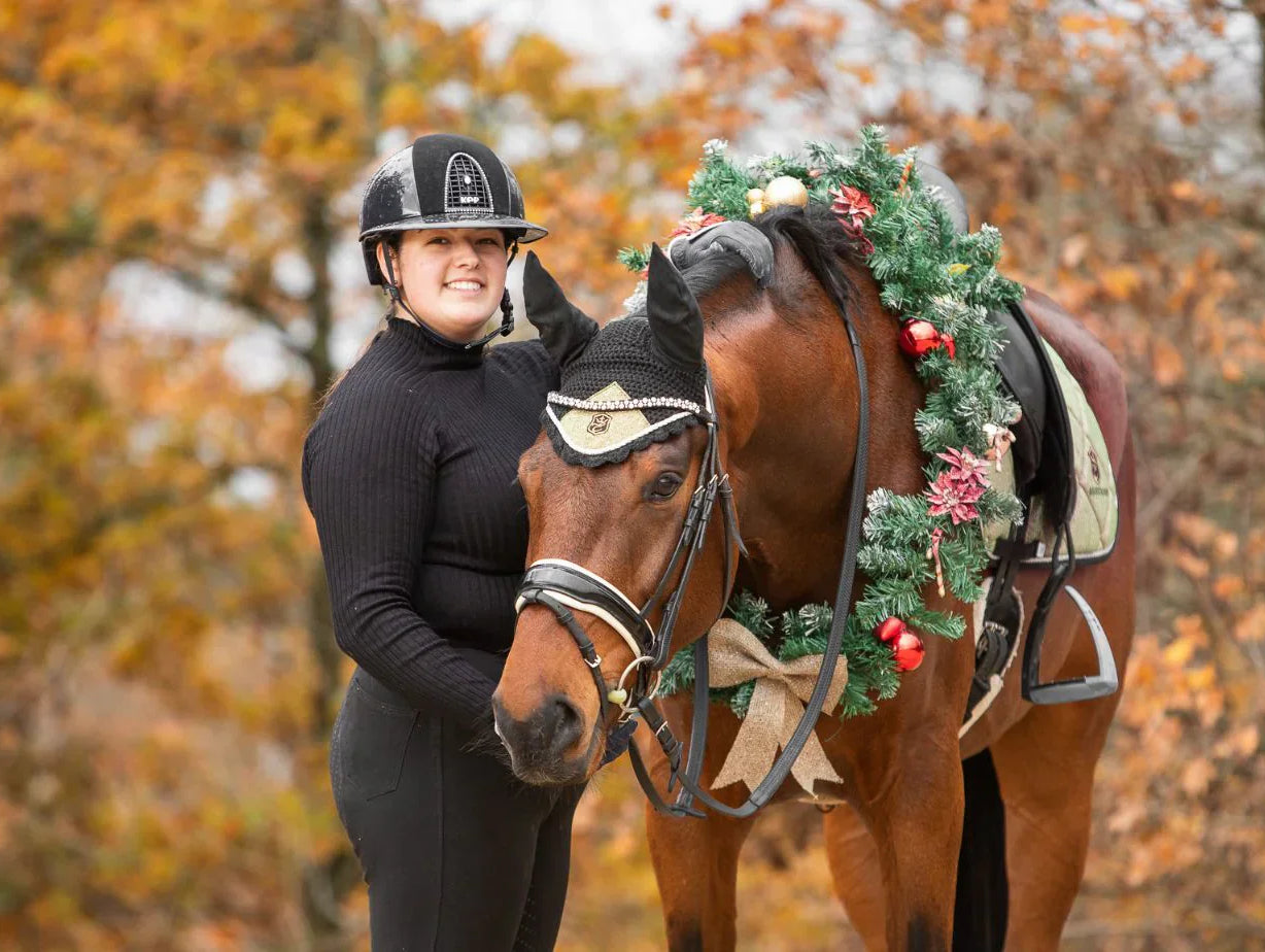 The Ultimate Equestrian Christmas Gift Guide 2025: 25 Perfect Presents for Riders and Their Horses