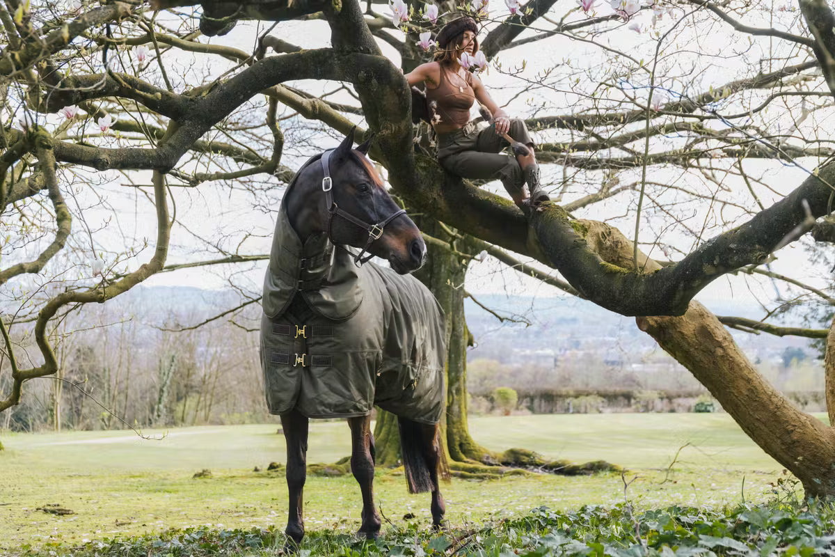 Top 10 Winter Riding Essentials Every Equestrian Needs